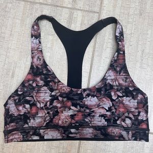 Lululemon bra size 10